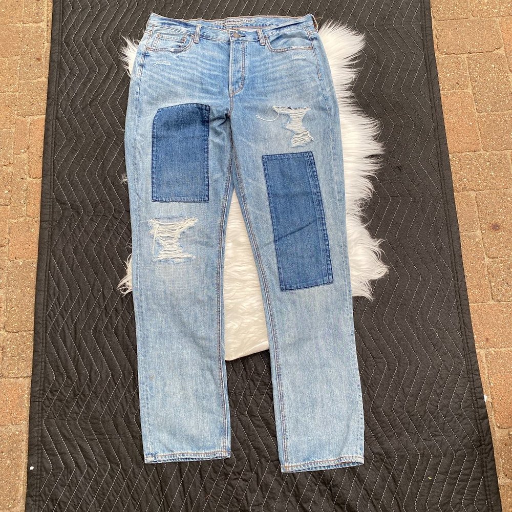 American Eagle Vintage Hi-Rise Slim Patch Jean